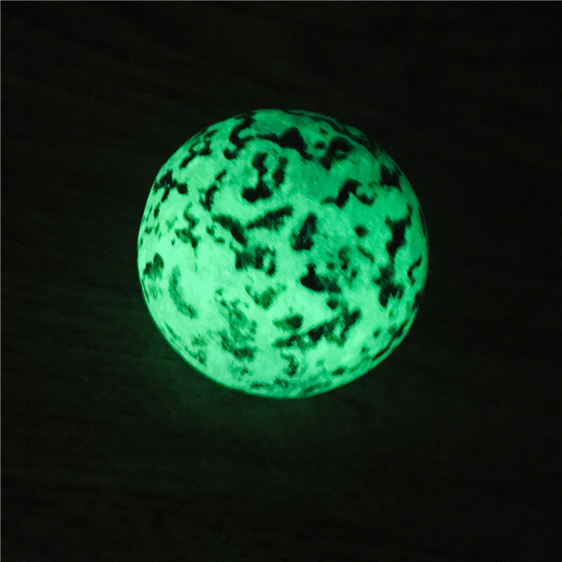 5-10 cm natuurlijke lichte steenblauw Luminous Quartz kristallen bolbalglow in de donkere steen met basis
