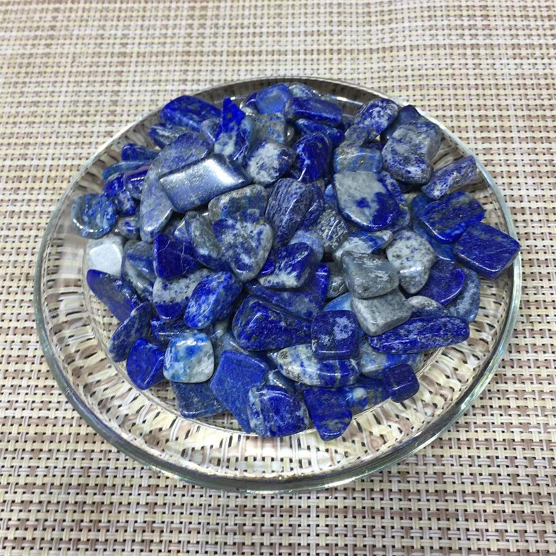 Chips de cristal de cuarzo natural la lazuli cayeron piedras que curan la decoración de las piedras preciosas reiki