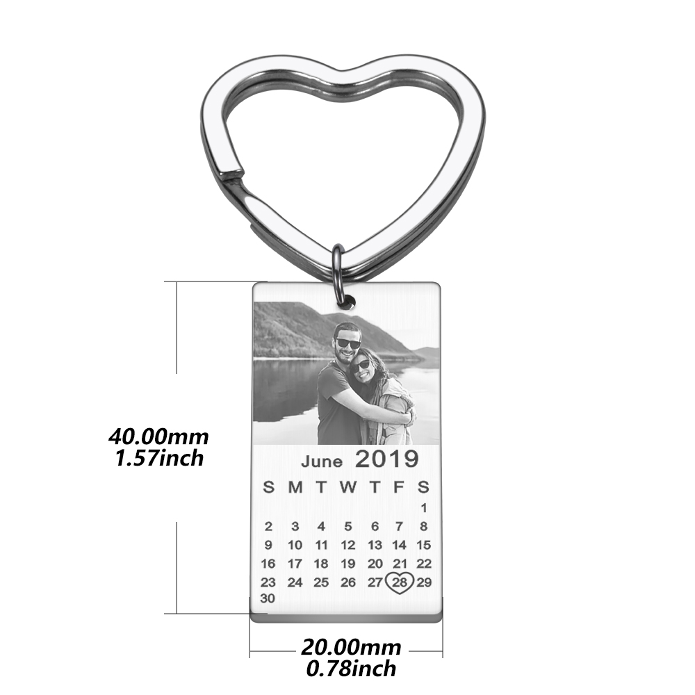 Calendrier personnalisé Photo Keychain Gravé Date photo texte Love Course pour couple Couple d'anniversaire de mariage Giftary