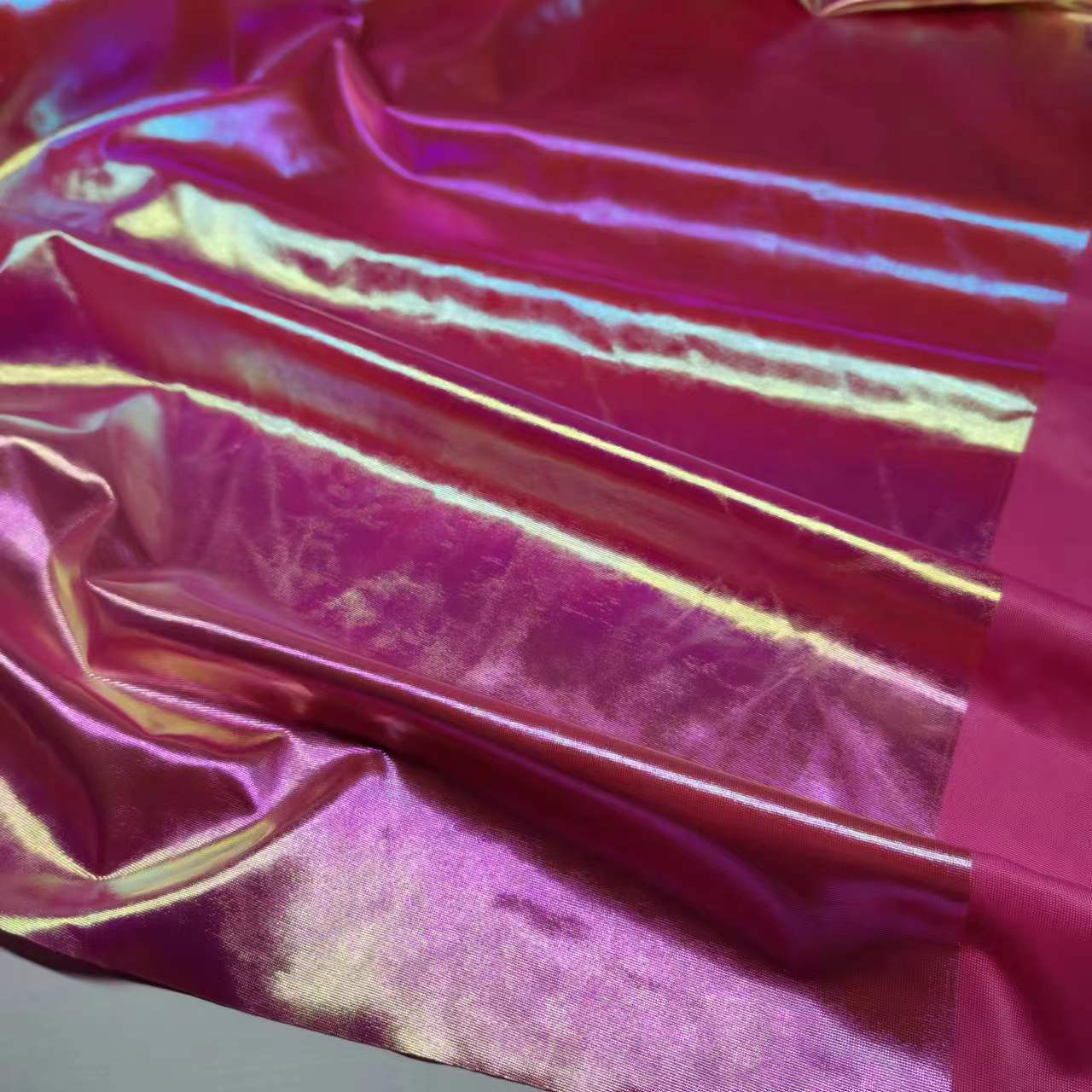 Spandex lazer kumaş 4 yollu esnek holografik bronz ombre parlak mayo sahne giysi kumaş sihirli renk
