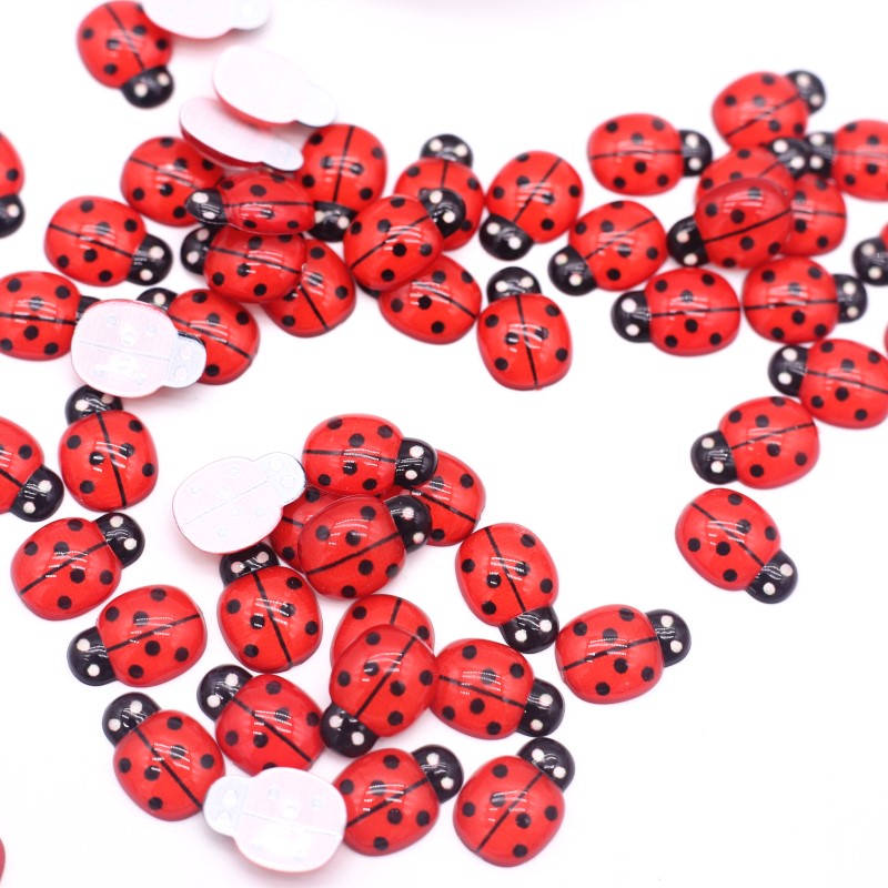 Red Beetle Flat Back Resin Righestone Appliques artisanat artisanat DIY DÉCORD DE VOCTURE DE MEALD MAIN MAIN