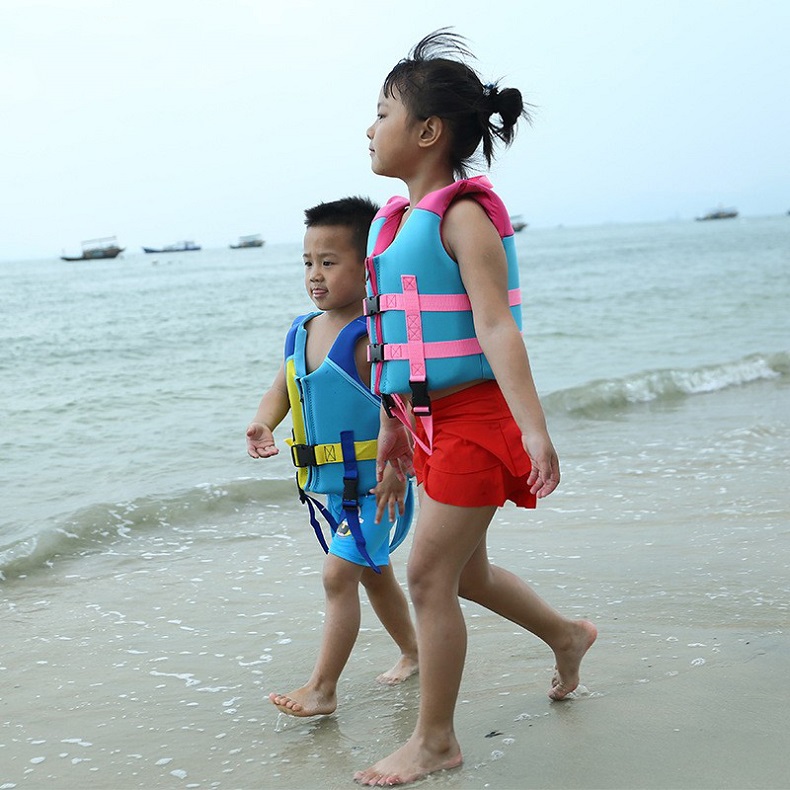 Kinder Schwimmen Schwimmkrankungsjacke Weste 30 bis 50 Pfund zugelassenes AIDS Paddeln Surfen Safe Schnalle-Gurte Rettete Lebensjacken Kleinkind Rettungsschwimmer