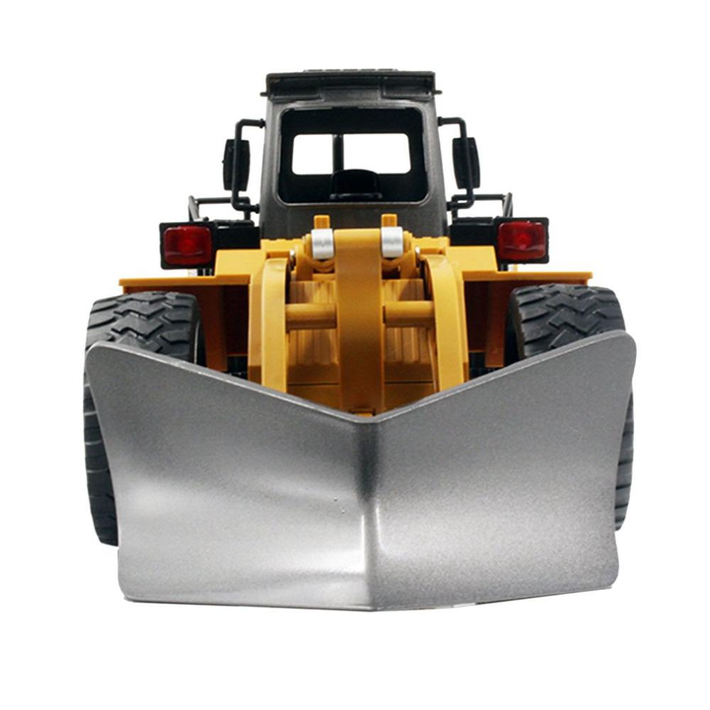 1:18 RC Car HUINA 1586 6CH Remote Control Engineering Vehicle Scale Alloy Casting Snow Plow Kid Toys for Boys Children Xmas Gift