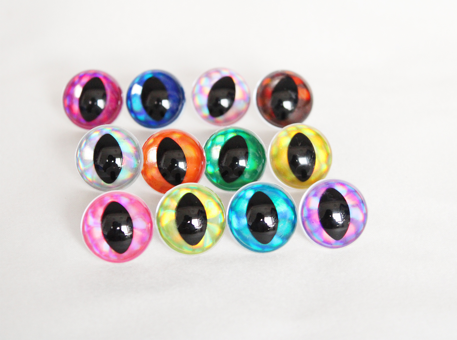 9mm 10 mm 12 mm 13 mm 14mm 15mm 16mm 18 mm 24 mm 30 mm Glitter Clear Safety Toy Cat Cat Eyes mit Handscheibe für Puppen -D12