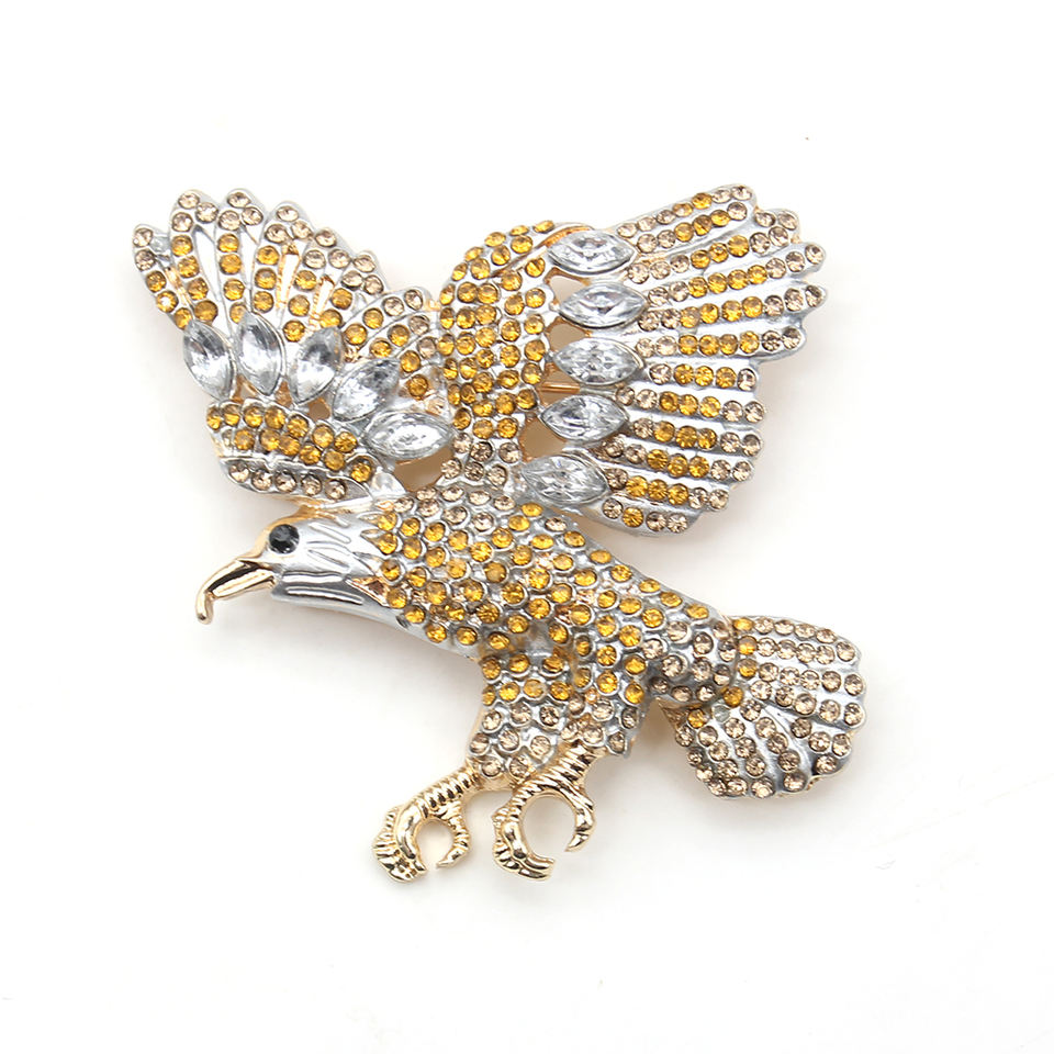 / homme bijoux de bijoux Eagle Pins de forme pour combinaisons Gold Tone Crystal Animal Broches Brooches