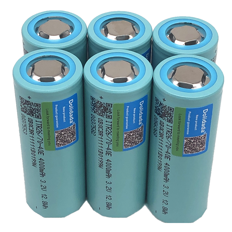 3,2V 26700 4000mAh Batterie LifePO4 Batteries haute puissance pour les panneaux solaires de stockage d'énergie de scooter électrique Éclairage LED