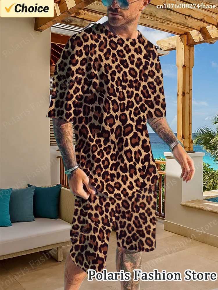 Men's Tracksuits Leopard Print Tracksuit mens short sleeved T-shirt set 2-piece set oversized casual retro luxury brand set J240409
