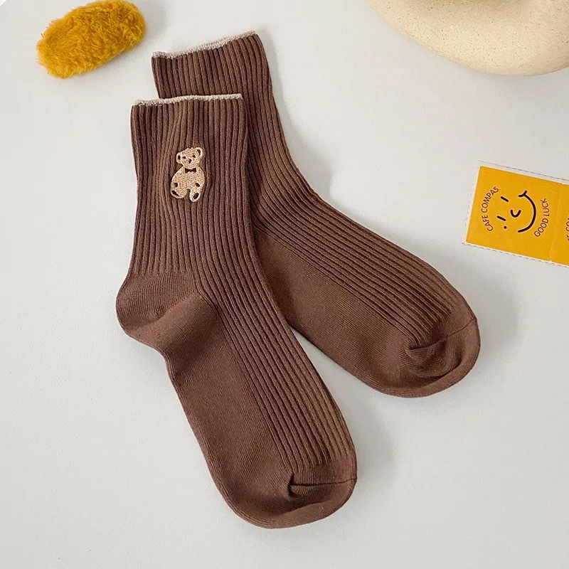 Chaussettes d'ours kawaii chaussettes mignonnes chaussettes tube les chaussettes de tube à la mode entièrement-matchs chaussettes d'étudiant les dames blanches