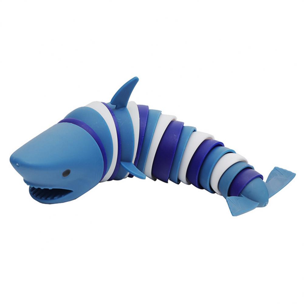 Insetti realistici articolati in 3D Fidget Slug, giocattolo di squalo divertimento che striscia il giocattolo sensoriale può essere contorto stress da rilascio casualmente piacevole