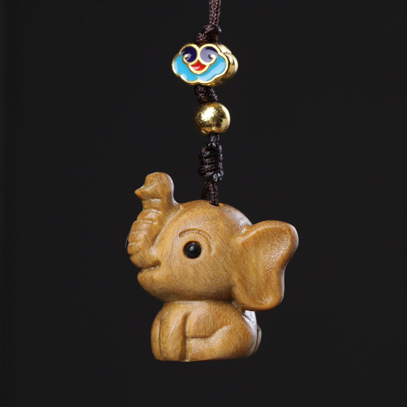 Nouveauté mignon en bois naturel fait à la main sculpture en bois chanceux éléphant keychain Pendant Car Chain de chaîne