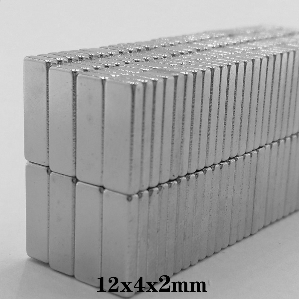 12x4x2 mm Magniques puissants Feuille de 12 mmx4 mm aimant permanent 12x4x2mm Minette de néodyme mince Strong 12 * 4 * 2 mm12 * 4 * 2 mm