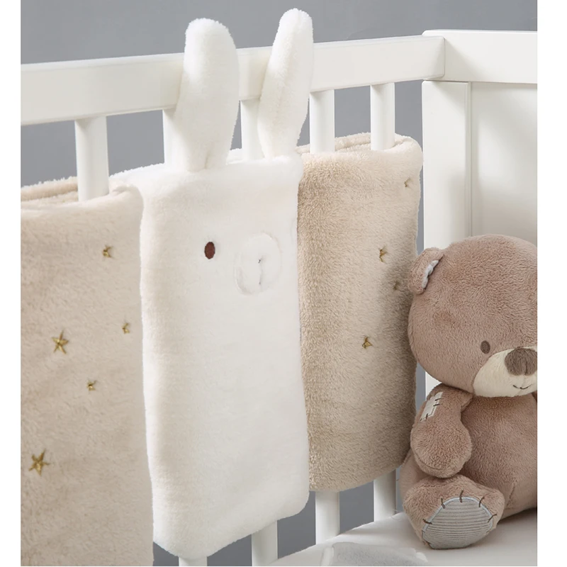 Animals Plush Baby Bed Bumper Baby Bedding Set Accessories Infant Crib Bumpers Chic Cotton Bed Protector Baby Decoration Room Baby Stuff