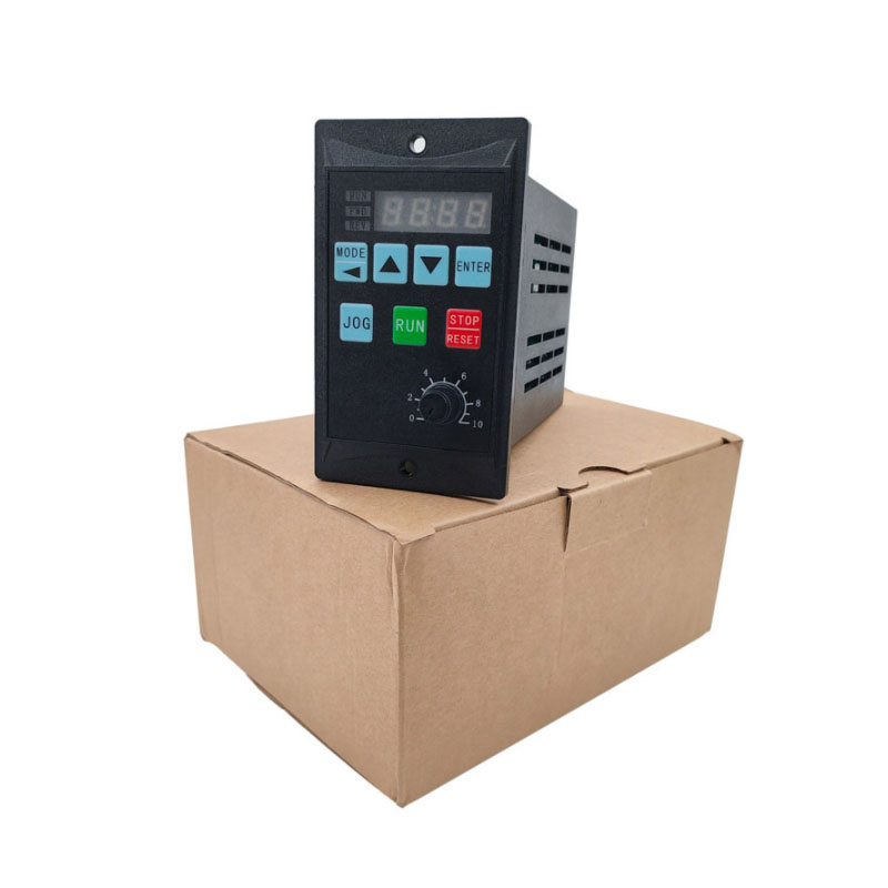 0,75 kW frequentieconverter RS485 Voeg motordriver toe 750W MCU 220V eenfase input 220V driefasige uitgang Elektrische omvormer