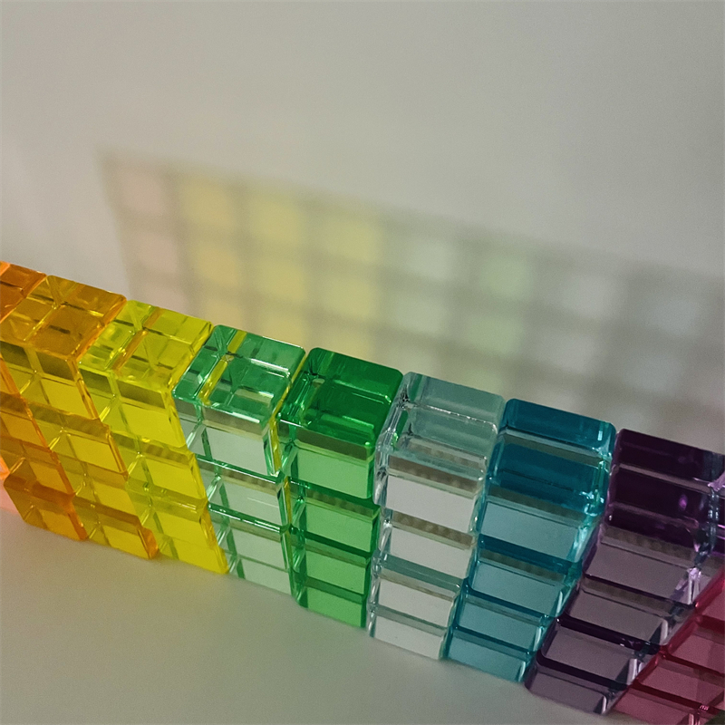 Acrylic lucent cubes arc-en-ciel cubes translucides empiling toys windows de conte de fées gemms