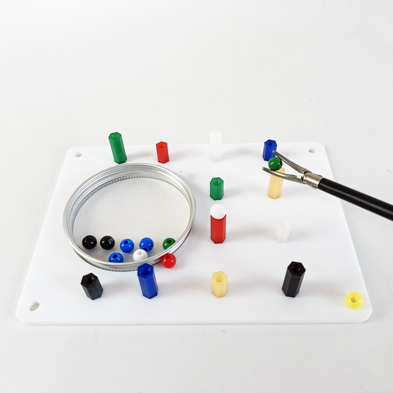 Simulatore laparoscopico Simulatore Insegnamento del modulo di addestramento della sutura Modulo chirurgico Laparoscopia Strumento Medical Science Medical Science i medici infermiere