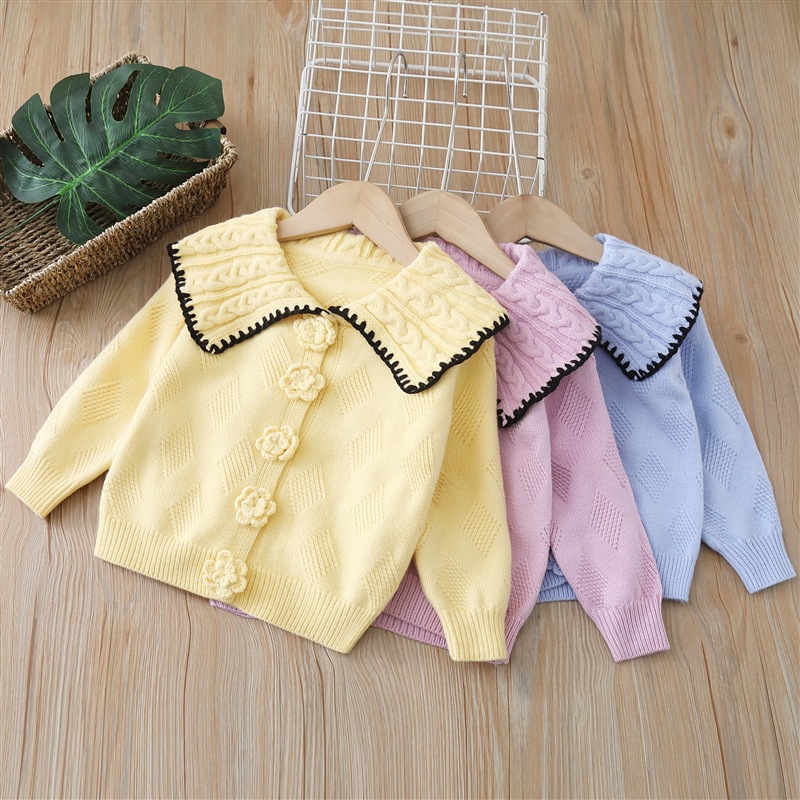 Flickor stickade jackor Spring Autumn Children Woolen Cardigan Sweaters kläder för 1 till 6 år gamla barnrockar