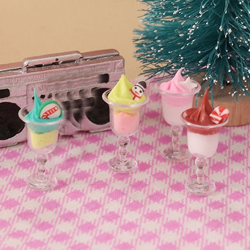 Dollhouse Mini Drink Ice Cream Cups Modèle Fitend Play Play Mini Food Doll Accessories Fit Play House Toy