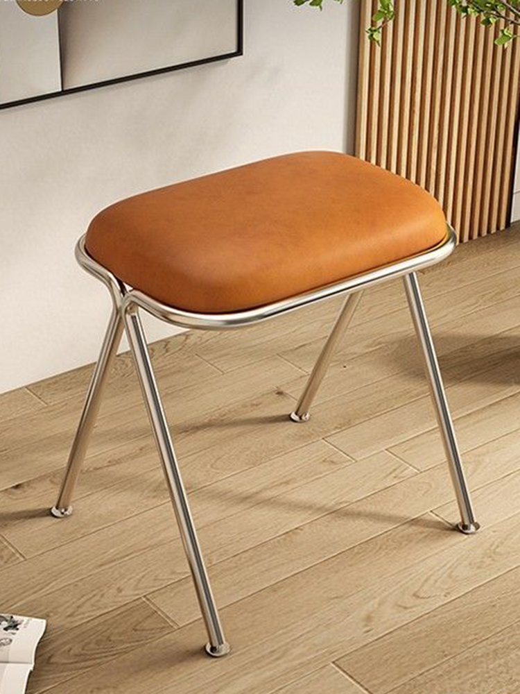 Têtes de lit ottoman tabouret de maquillage nordique nordique commode de chambre à coucher de luxe tabouret de sac souple simple chaise de créateurs modernes buffets étapes de pas