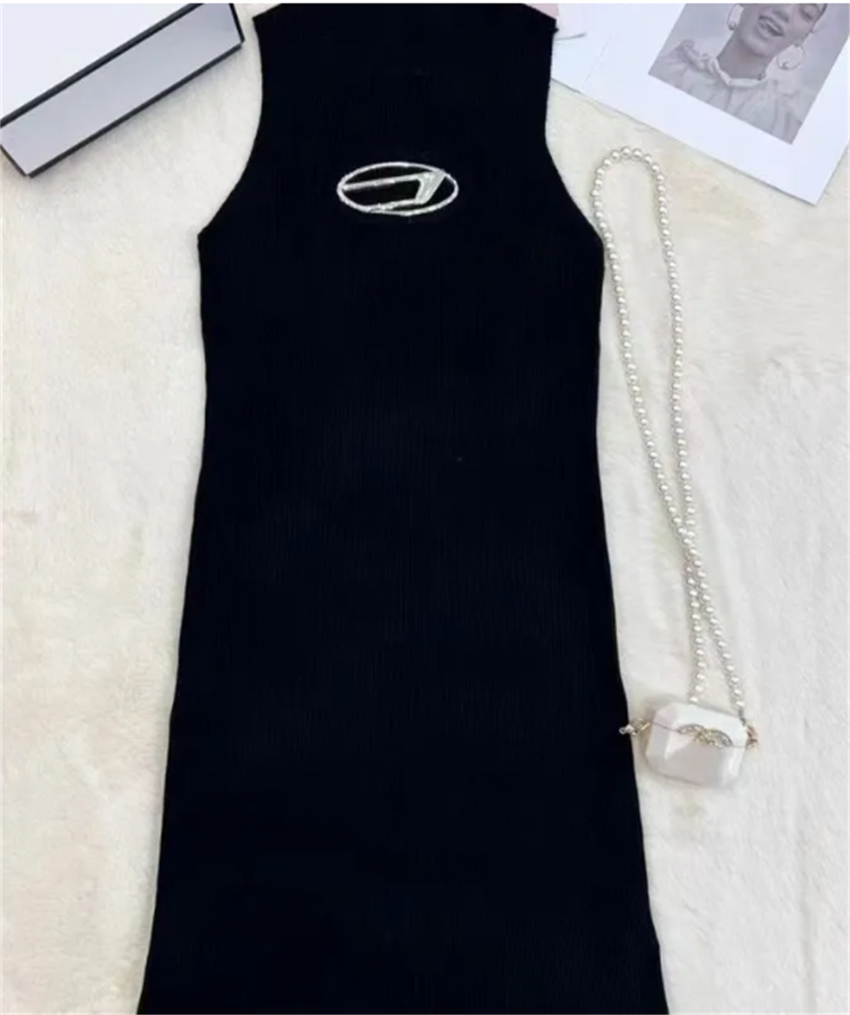 ニットロングドレス女性ファッションメタルレトルTシャツ夏のドレスカジュアルレディスリムノースリーブトップセクシーな綿服編みドレスフェムスカートサイズS-XL