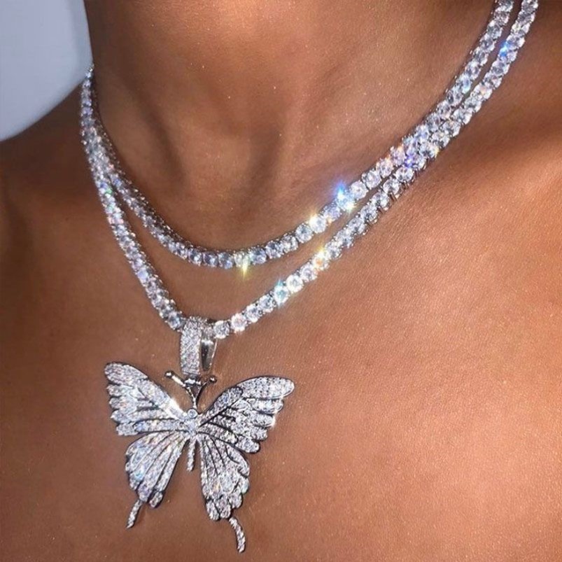 Helmode stil hiphop halsband fjäril hänge halsband full crystal diamant kvinnor isade ut bling fjäril halsband je256s