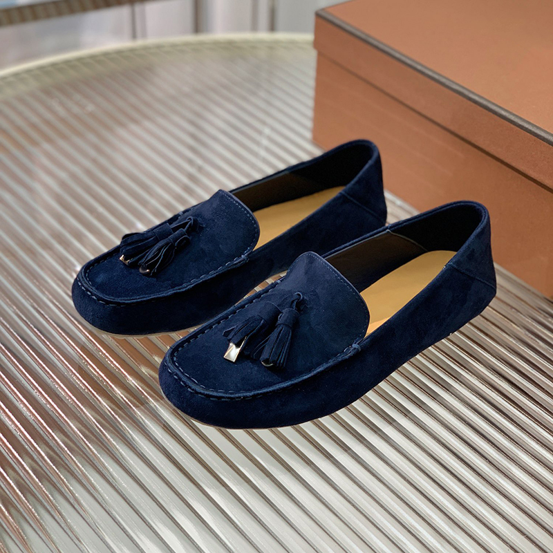 Lågmässigt lyxiga kvinnors loafers vår 2024 Ny unik Tassel Design Comfort Foot Foe Foe Foote Foote Foot