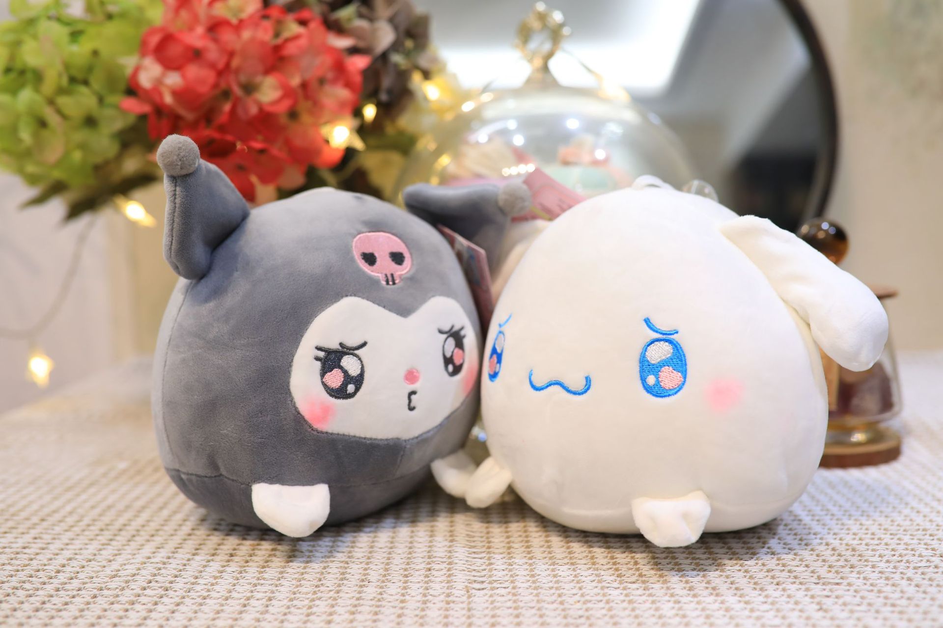 Carina da 20 cm bambola dagli occhi da 20 cm Nuova bambola graffiante peluche bambini Creative Kuromi Kuromi Gift Regalo il compleanno della bambola bambini