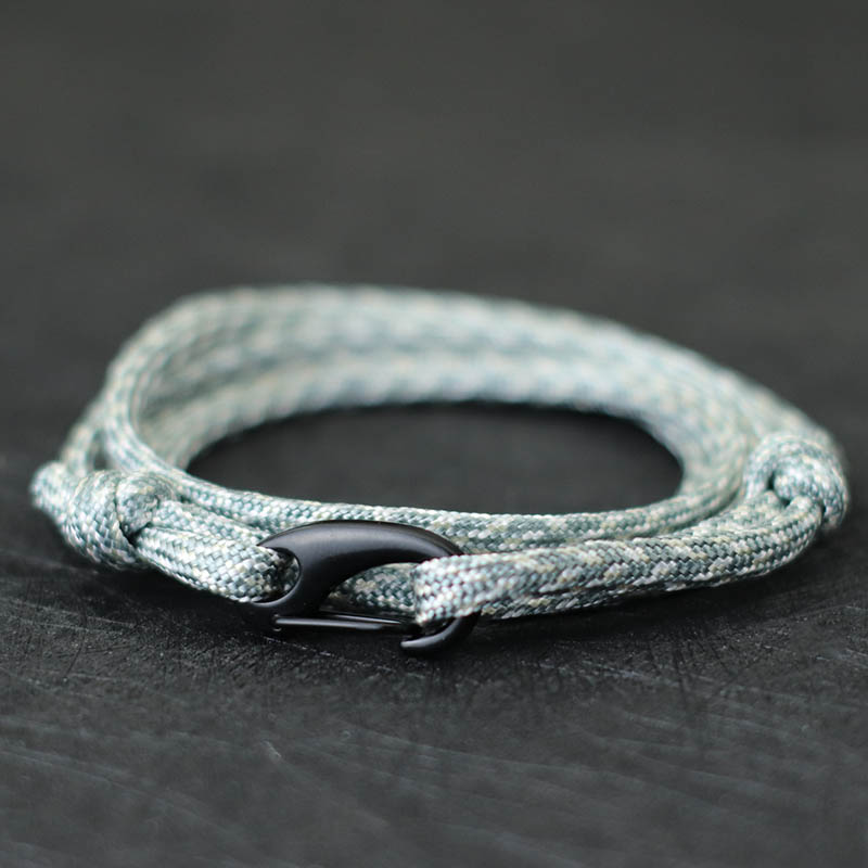 Neues Paracord -Armband für Männer handgefertigtes Weaven Doppelschicht verstellbarer Kabelketten -Braclet Outdoor Abenteuer Überleben BRASLET