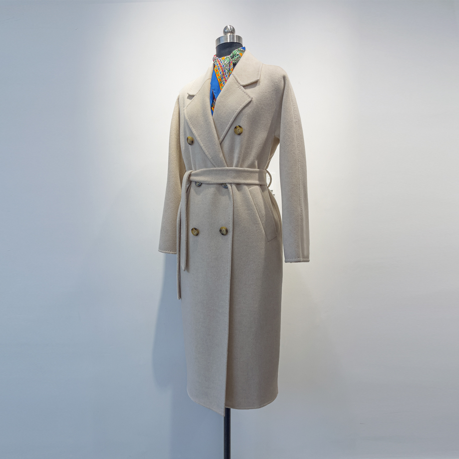 Naizaiga 20% Cashmere 80% 110S Superfine Mérino laine blanche Blanc Brune Femmes Brown Long Loose Coat Cz1