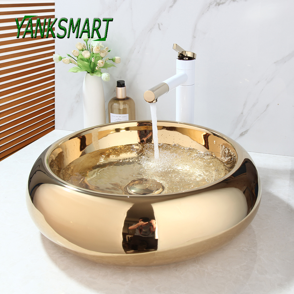 Yanksmart runde goldene polierte Badezimmer Keramik Toilettenbad Kombinierter Mixer Waschbecken Gefäß Gefäßspüle Wasserhähne mit Popup-Abfluss Set
