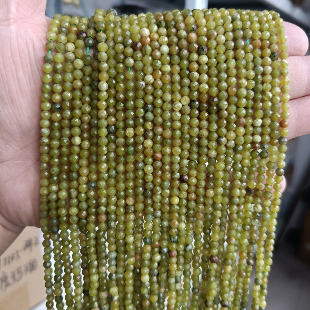 Perles de jades australiennes naturelles à facette 2/3/4 mm Green Stone Loose Small Quartz Perle Fit Bijoux Making DIY Bracelet Collier 38 cm