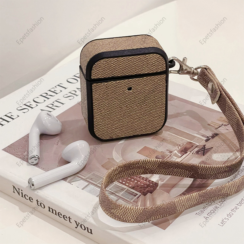 Modèle de lettre classique Fabe en cuir de luxe Conception AirPods Shell Protection Shell pour Apple Elecphones 1 2 3 Pro concepteur Crochet d'écoute sans fil