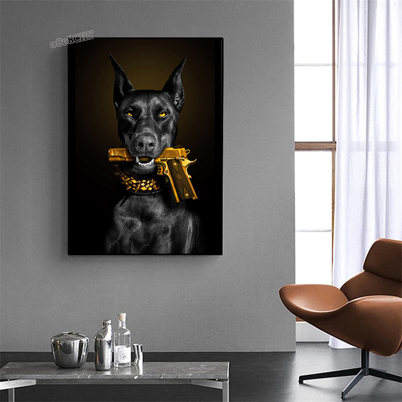 Chien avec des affiches de pistolet en or imprimés de luxe pour chiens art toile peinture doberman wall art images mural pour le salon décoration de la maison