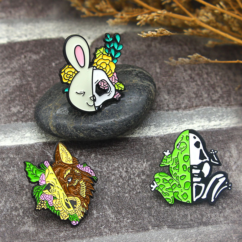 Cute Animal Enamel Pins Wolf Rabbit Frog Double Sided Dance Brooch Leaf Flower Bag Badge Jewelry Gift for Friends