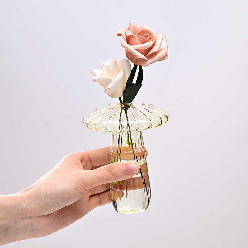 Mushroom Shape Glass Vase Transparent Creative Flower Vase Plant Hydroponic Flower Bottle Aromatherapy Container Desktop Decor