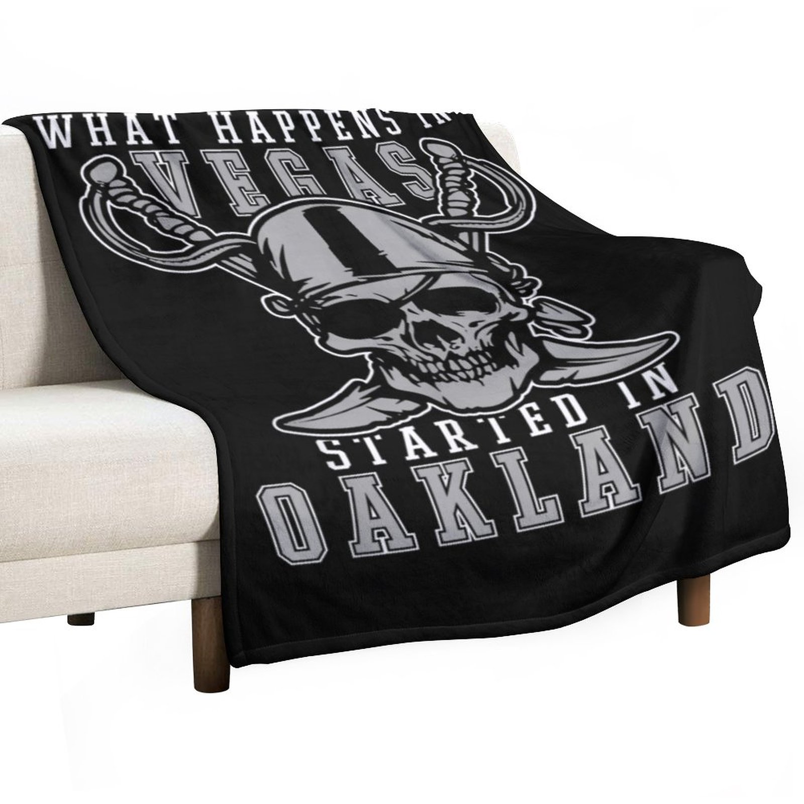 То, что происходит в Вегасе, началось в футбольном футболке Oakland Football Raider. Бросая одеяло одеяло роскошное бренд.