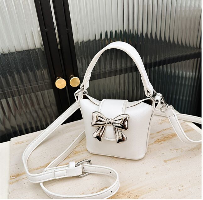 2024 Retro Bow Handbag Mini Kids Sac Family Family Tote Chain Crossbody Sacs Small Coin Purse