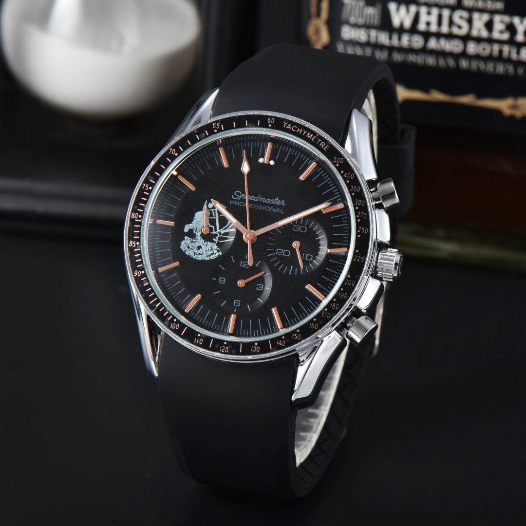 2024 Top Luxury Men's Watch, Metal Panel Round Three-Pins Dial Display Calendar Quartz Men's Watch OMG Silicone Strap of Steel Riem