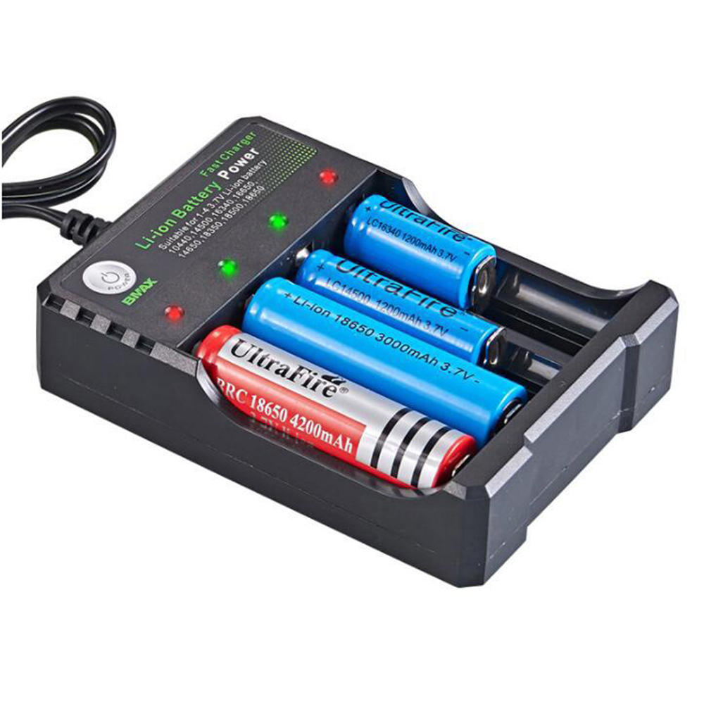 Chargeur de batterie Bmax d'origine 4 emplacements de baie Lithium Smart US EU Plug Charger pour IMR 18350 18650 26650 21700 Batteries rechargeables Universal Li-ion Authentiques