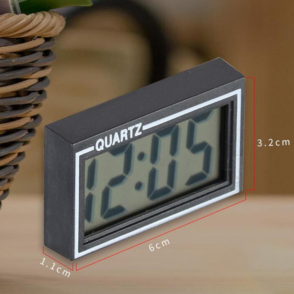 Horloge universelle grand écran LCD ABS ABS Clock numérique électronique mini-horloge LED opérée de batterie minimaliste pour tableau de bord de la voiture