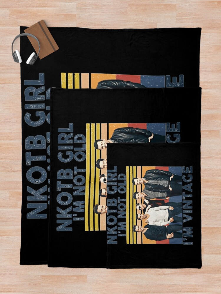 Nkotb fille je ne suis pas vieille je suis un cadeau de musique vintage pour les fans, pour les hommes et les femmes jettent une couverture couverture moelleuse moelleuse couverture mobile