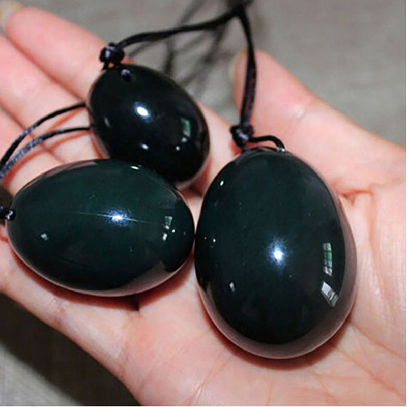 3st Yoni Egg Set Natural Nephrite Jade Massager för kvinnor Vaginal muskel åtdragning Borrerad massage Sten Kegel Övning Verktyg