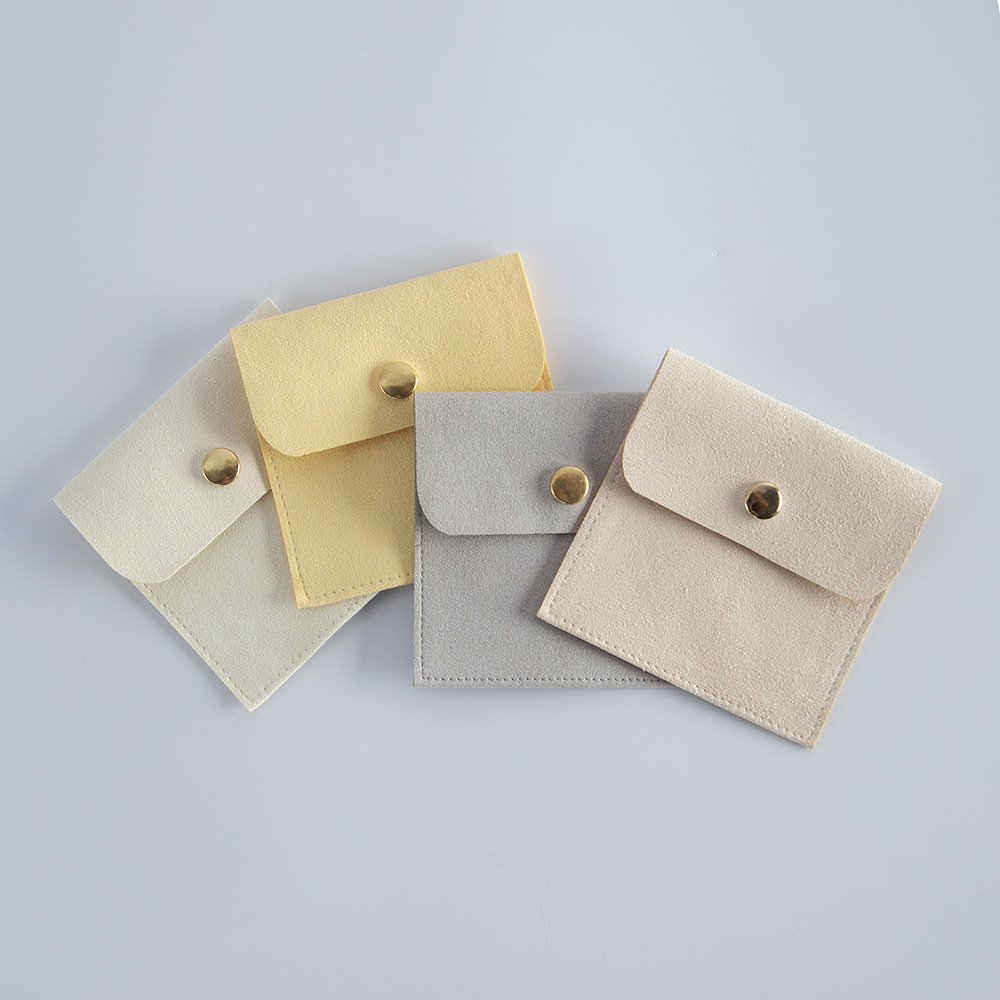 8X8CM Square Snap Jewelry Pouches Packaging Mini Microfiber Soft Velvet Gift Bag Ring Necklace Bag Custom Logo
