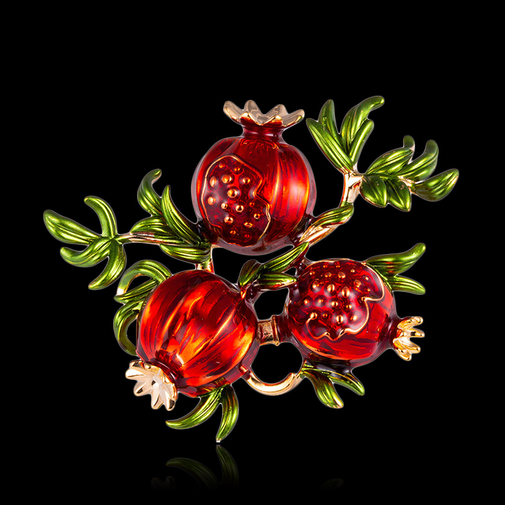 Broches de grenade en émail rouge vintage créatif pour les fruits en alliage pour femmes plants de mariages décontractés Brooch broche bijoux cadeaux