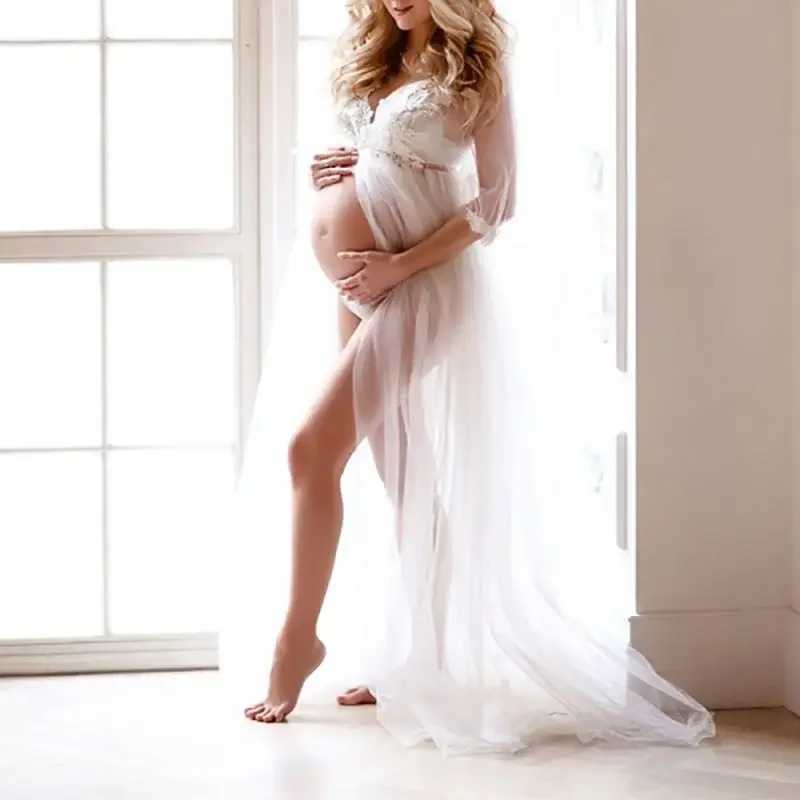 Sukienki macierzyńskie Białe koronkowe sukienki do fotografii seksowne kobiety w ciąży w V-dół Maxi Baby Shower sukienka Premama Suknie fotograficzne 240412
