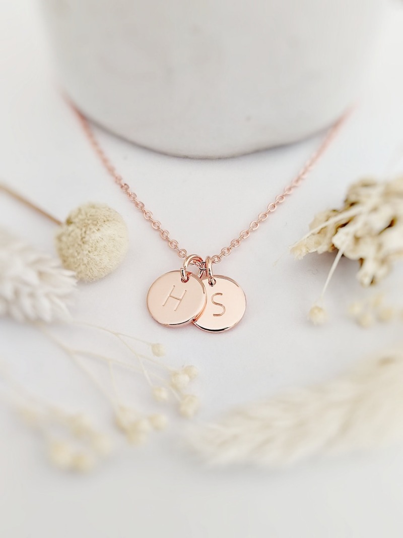 Collier de lettre rempli en or Collier personnalisé cadeau de la Saint-Valentin pour son collier pour femmes Gift d'anniversaire Maman Gift