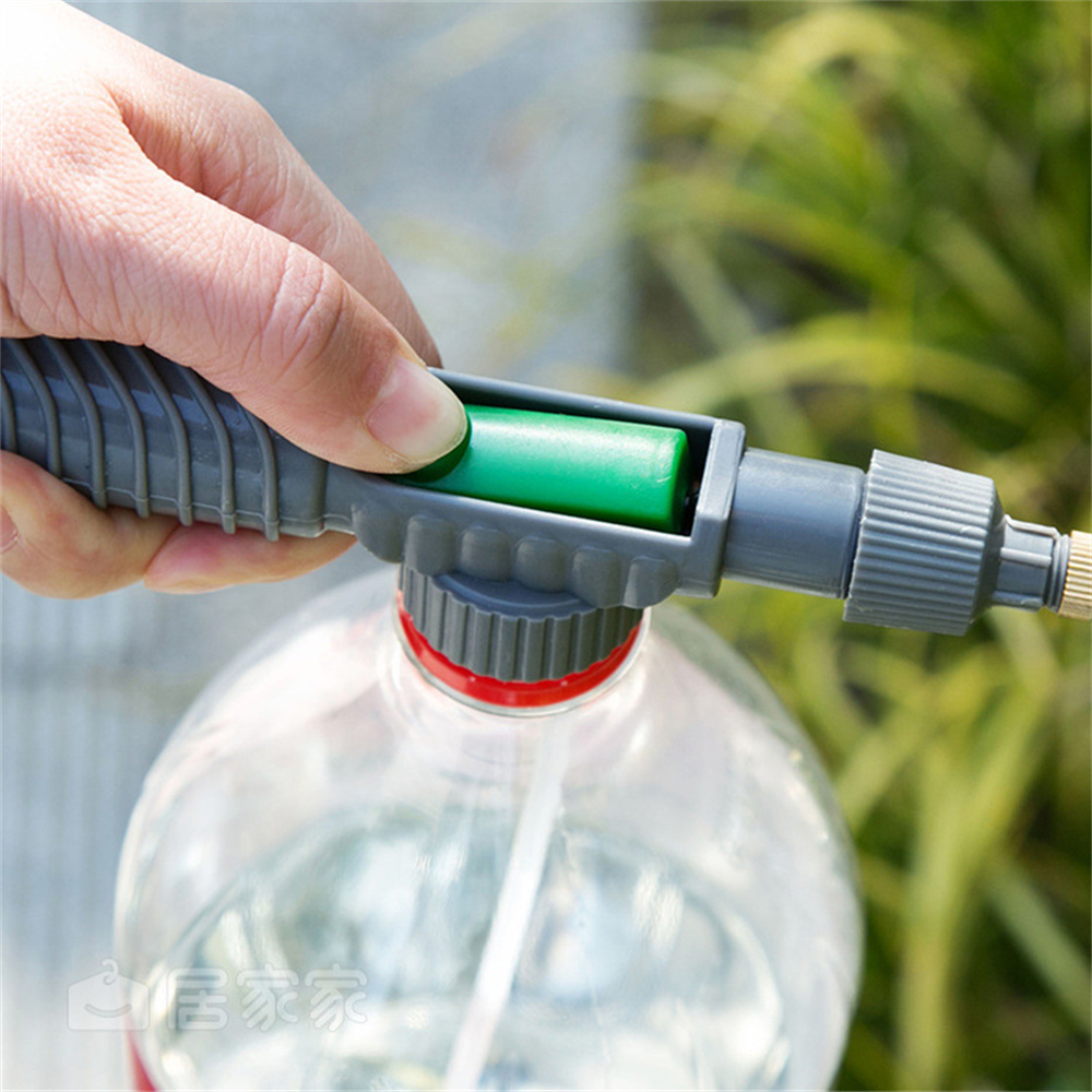 Riegue de agua de jardinería Botella de bebida puede alta a alta presión Pequeña Manual Presión Cabeza de rociado ajustable