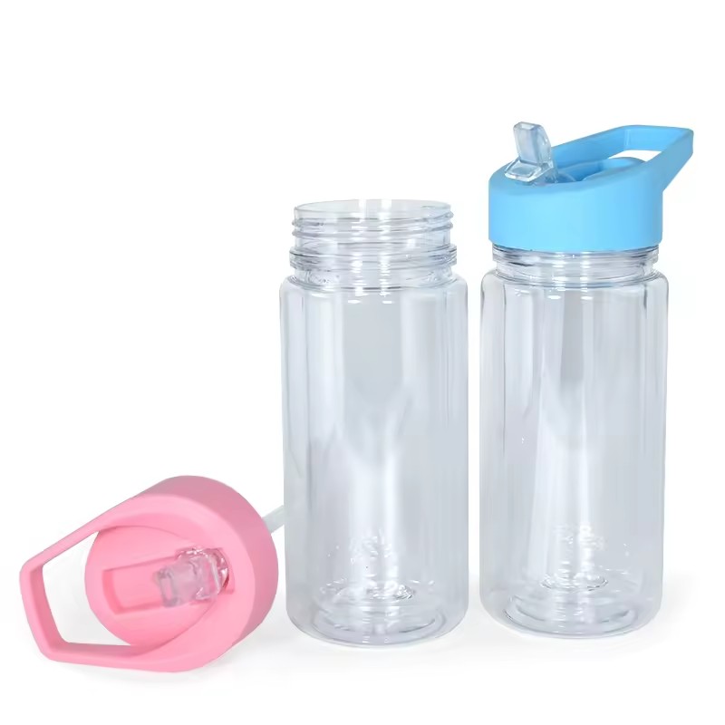 10 oz Globe Snow Kids Cups en plastique Double mur acrylique Tobinage à eau à eau percée Cold Bouteille de boissons avec des couvercles à plate-forme Flip Top Silicone pour paillettes