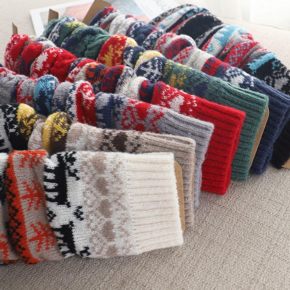 Autumn Winter New Leg Warmers Girl Women Foot Cover Knitted Wool Boots Cover Christmas Snowflake Warm Socks Leg Warmers