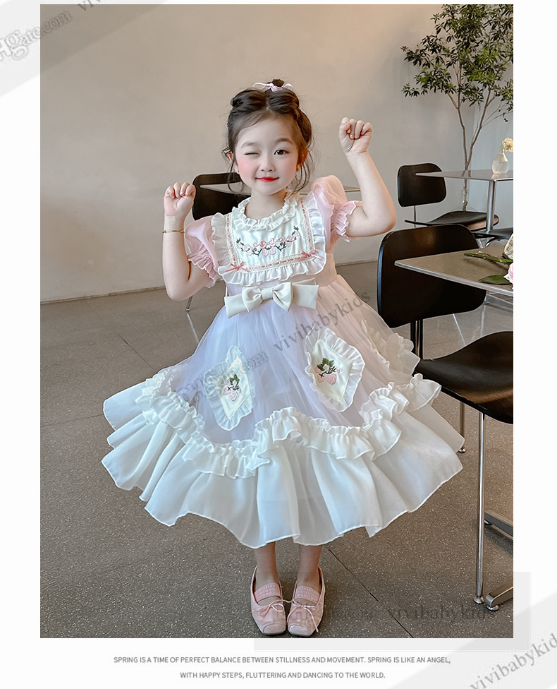 Lolita Kids Remoidery Dresses Princess Girls Girl Collar Sfumo Sleeve Lace Tulle Dress 2024 Summer's Children's Day Feste Abibiti Z7673