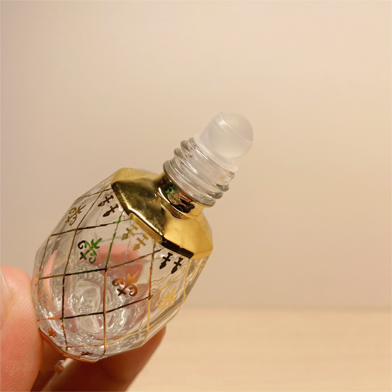 8ml Electroplated Sculpted Rollerball Essential Oil Bottle Miniature Perfume Bottle Golden Crown Cap Glass Dispenser Bottle